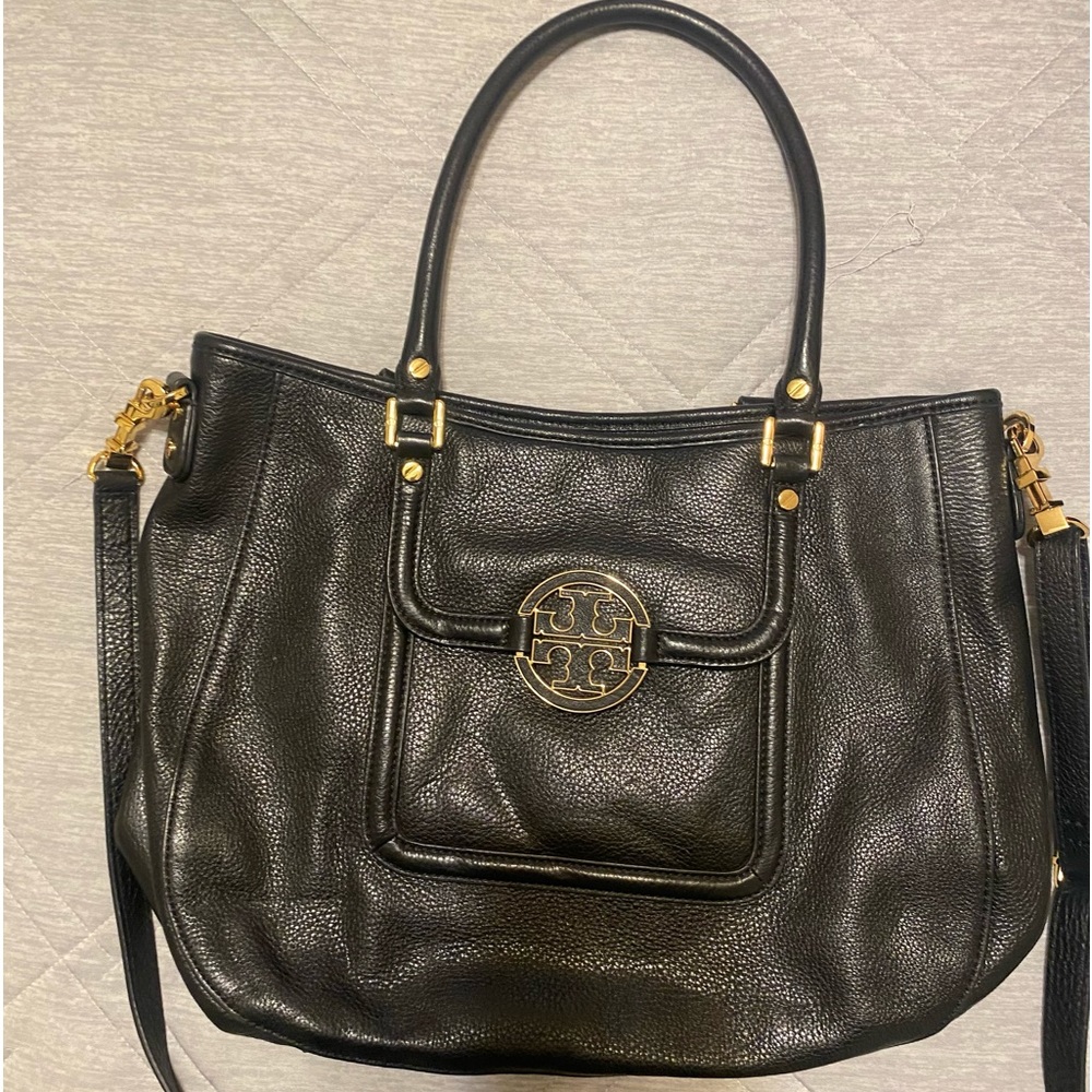 Authentic Tory Burch Black leather shoulder/crossbody bag.